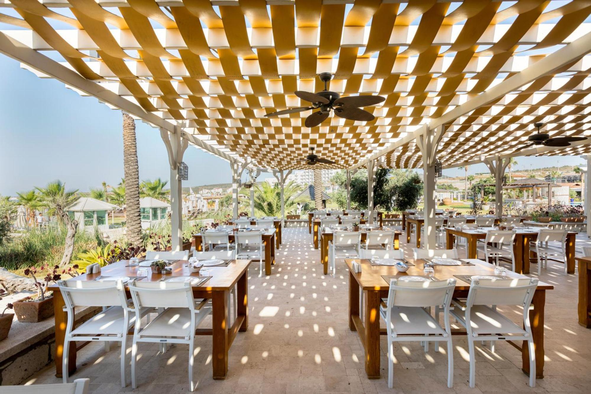 Alacati Beach Resort Экстерьер фото